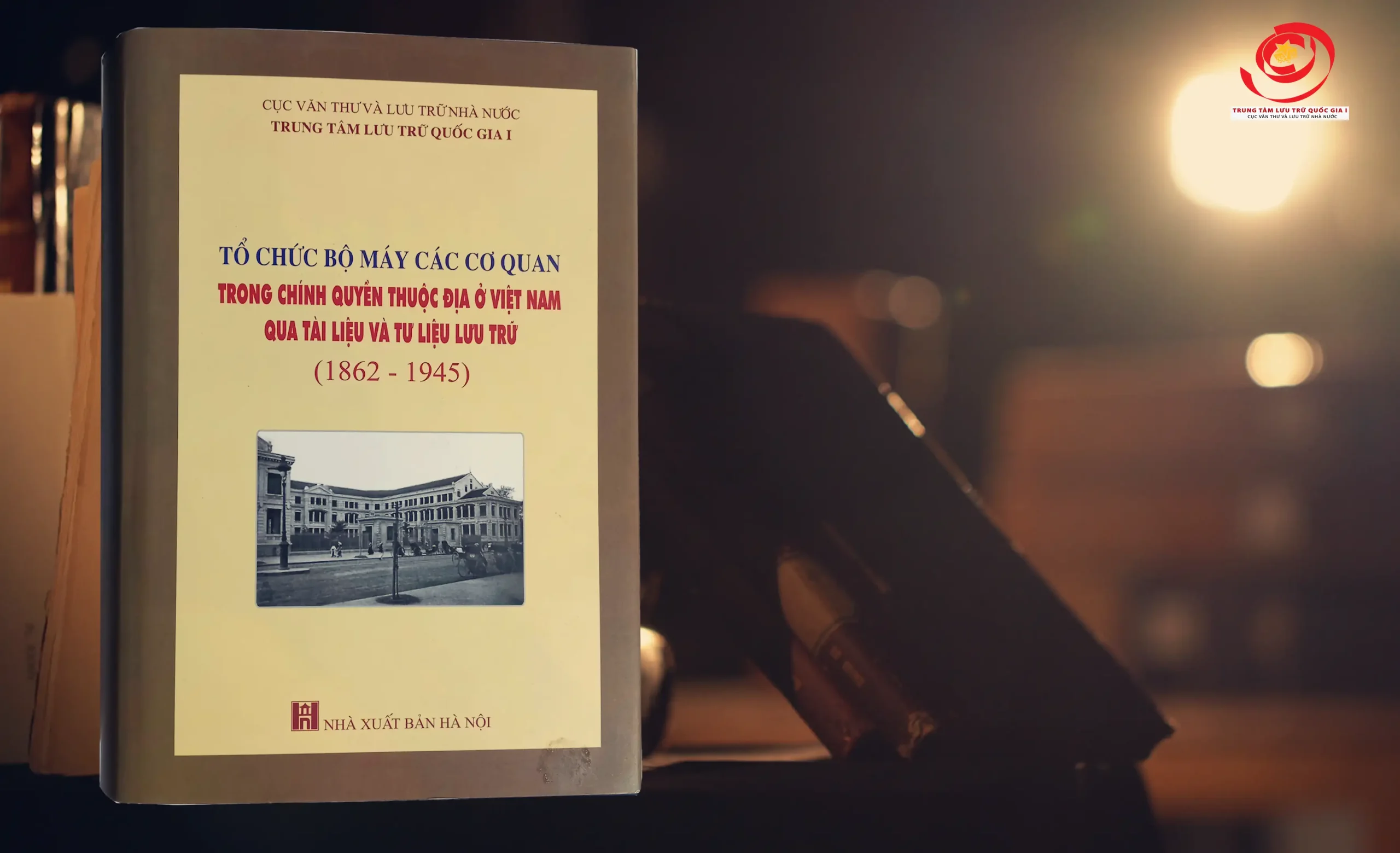 Từ những tài liệu xưa, nhìn lại một bộ máy